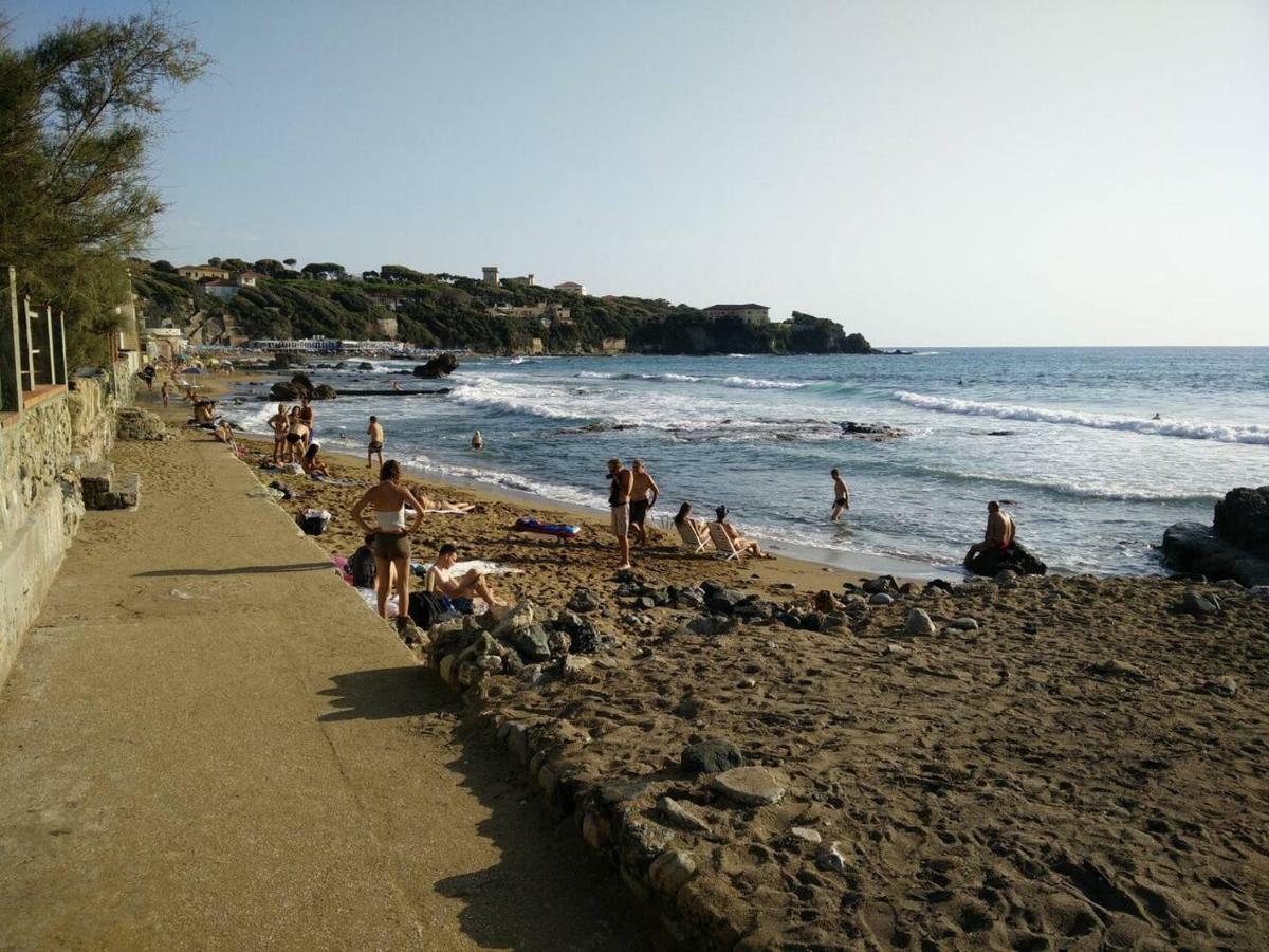 Oasi Del Cuore - Due Graziose Camere Con Vista Mare A 7 Min Dal Mare Di Кастильончело Екстериор снимка